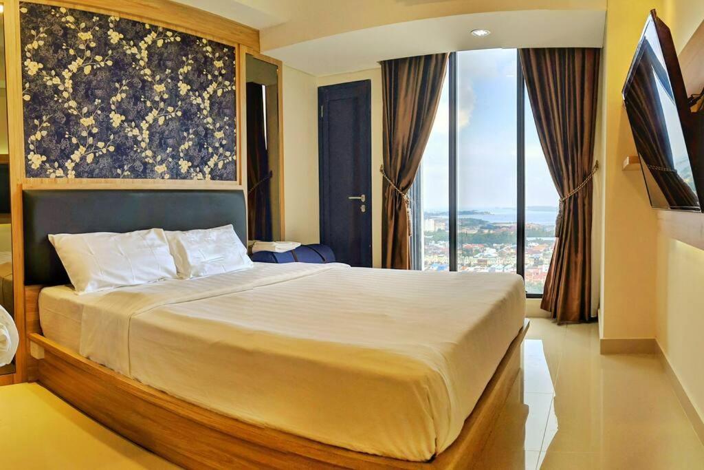 Apartemen Lovina 1806 At Pollux Meisterstadt *
